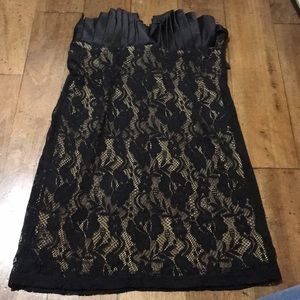 strapless lace dress